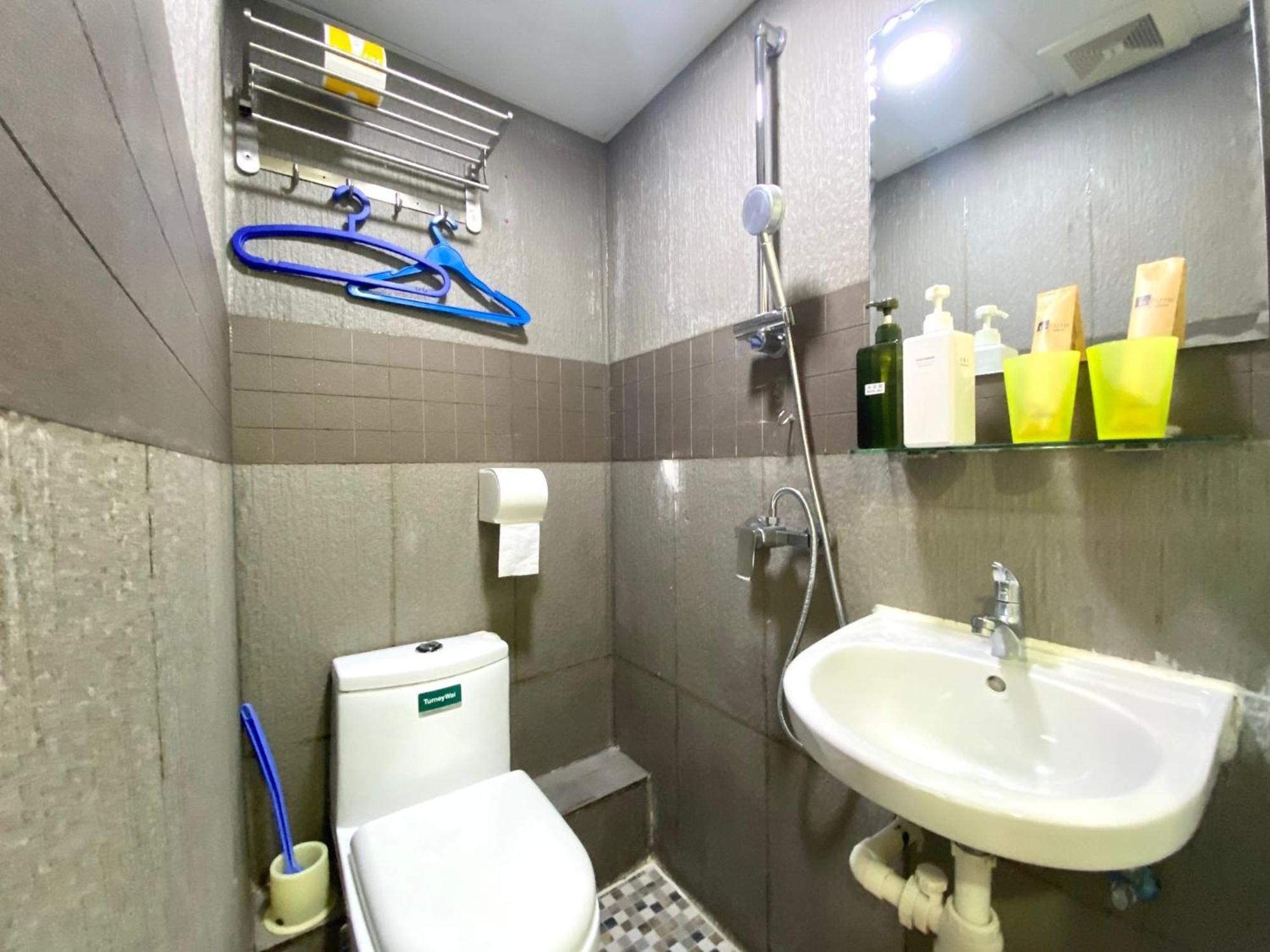 ホンコン ホステル チム サー チョイ マンション 香港 部屋 写真